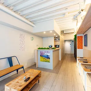 and-hostel-asakusa-station.alltokyohotels.com/
